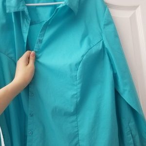 Womens plus size button down shirt 26W/28W 4X